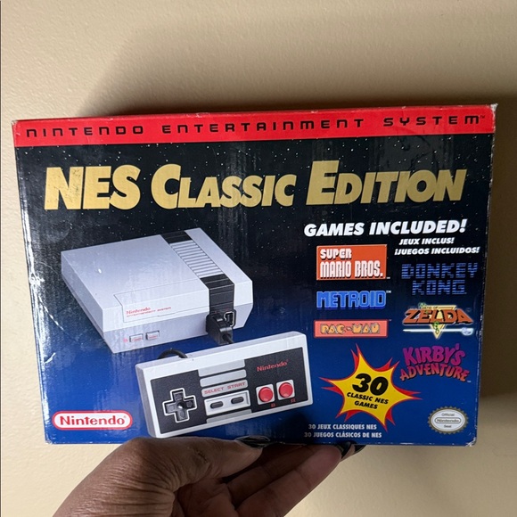 Nintendo NES Classic Edition - Black and Gray